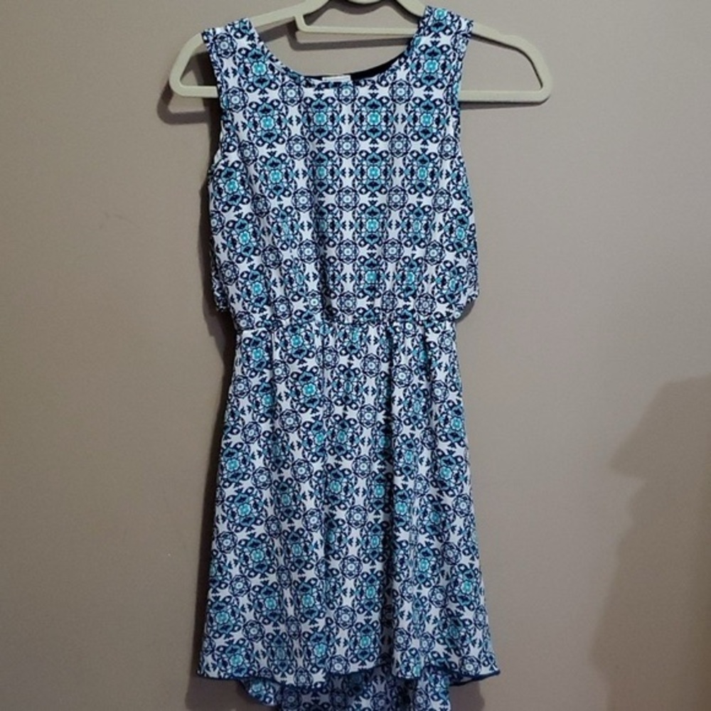 Girls dress